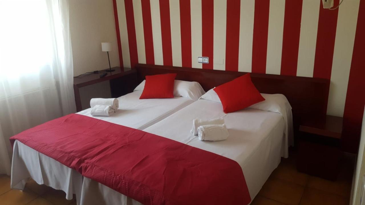 Hostal San Andres Сория Экстерьер фото