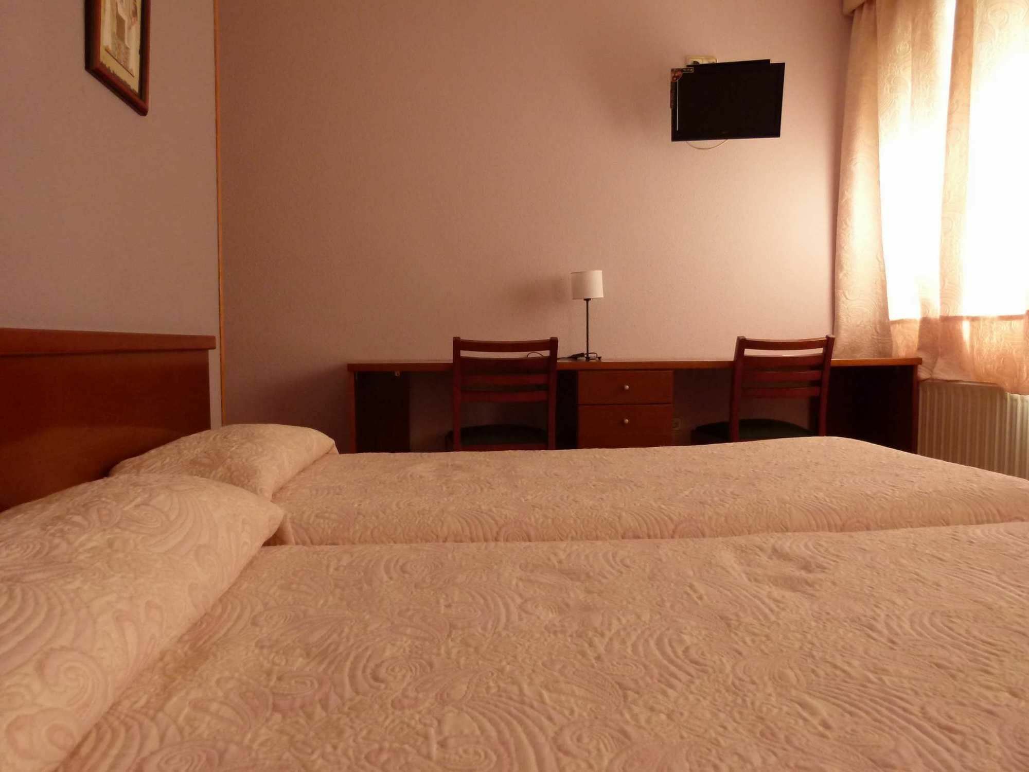 Hostal San Andres Сория Экстерьер фото